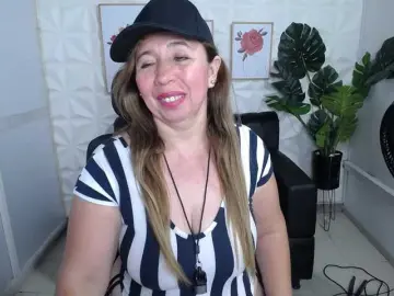 Bongacams Sex Cam of Valentina-mature