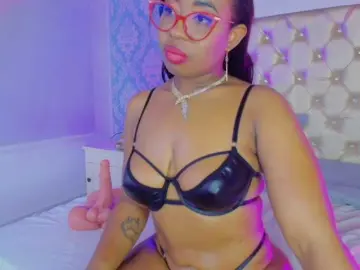 Bongacams Live Porn of CaseyMoons