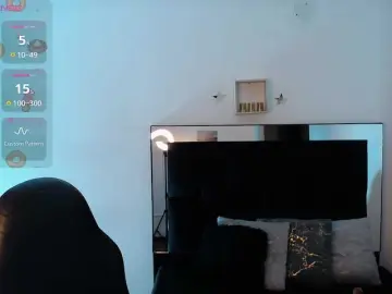 Cum on face milf cams