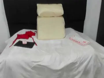 Bongacams Live Porn of louise-Mikk