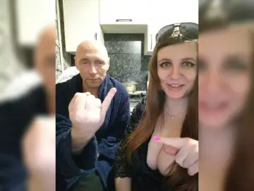 Bongacams Watch Live Sex Cams of Innokentiy449