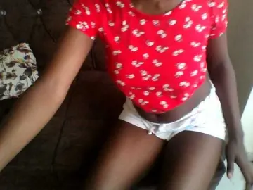 Bongacams Live Porn of BerryBliss