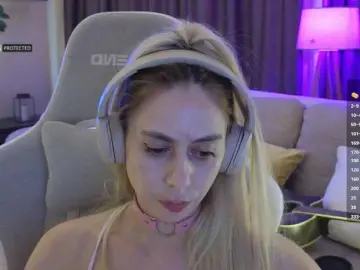 Bongacams Best live sex cam show of -Light-Fury-