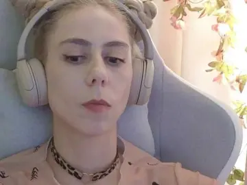 Bongacams Free Porn Cam of -Light-Fury-