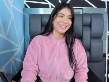 Bongacams Free Live Porn of SweetMoniica