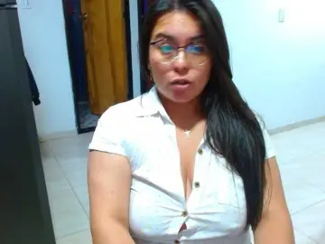 Bongacams Watch Live Sex Cams of MARILYNWHANCO