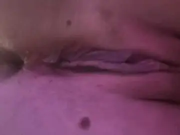 Bongacams Sex Cam of Sladkay-Parochka35