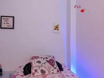 Bongacams Live Sex Cam of Lauratoro