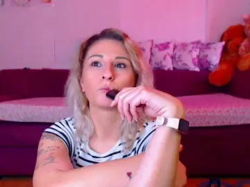 Bongacams Sex Cam of CassieSpell