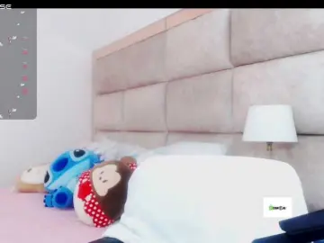 Shaved babes milf cams