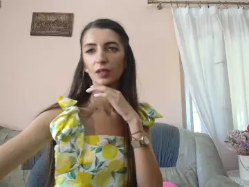 Bongacams Free Porn Cam of ella-myst
