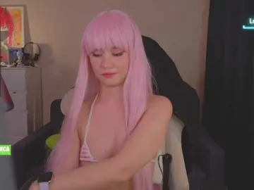 Bongacams Adult Webcam of CreamMeow