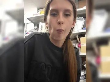 Bongacams Watch Live Sex Cams of KITTYtempreXXX