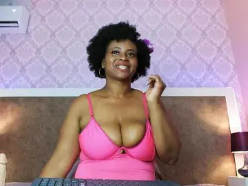 Bongacams Free Porn Cam of TinaOlsens