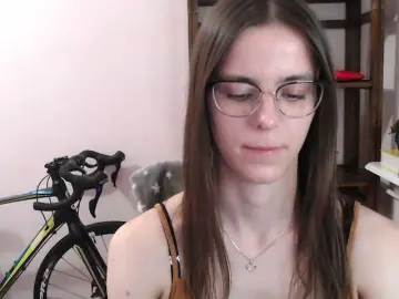 Bongacams Watch Live Sex Cams of MegiKiss