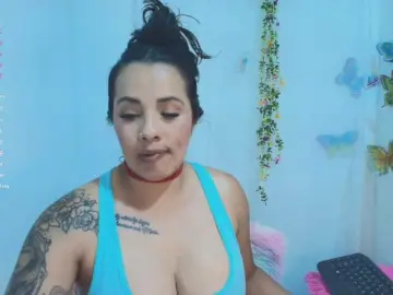 Bongacams Live Sex Cam of ashleyxx20