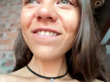 Bongacams Sex Cam of Malisha8