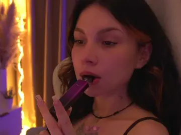 Bongacams Best live sex cam show of DrammaQueennnn