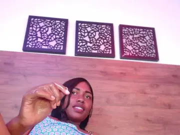 Rubbing milf cams