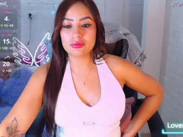 Bongacams Free Porn Cam of paulinagalvis2700