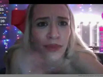 Bongacams Free Live Porn of BlondeMonni