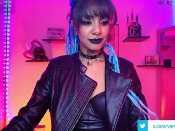 Bongacams Watch Live Sex Cams of luciferdevil1