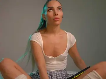 Bongacams Watch Live Sex Cams of MilaMayy