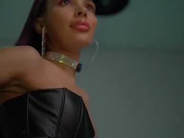 Bongacams Best live sex cam show of MilaMayy