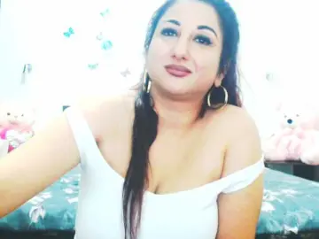 Bongacams Live Sex Cam of mayarebecca