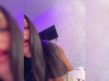 Bongacams Live Sex of sweetkira25