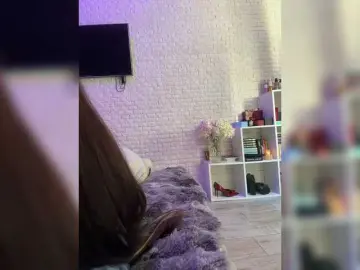 Teasing milf cams
