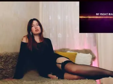 Bongacams Free Porn Cam of ChelseyRayne