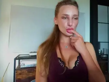Bongacams Free Live Porn of MarilynShow
