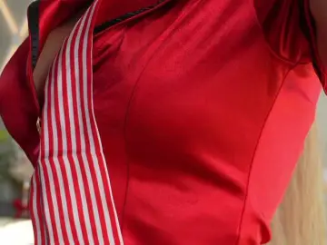 Bongacams Watch Live Sex Cams of blondinochkaa