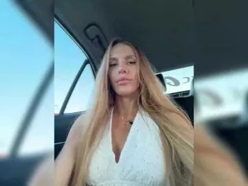 Bongacams Live Sex Cam of blondinochkaa