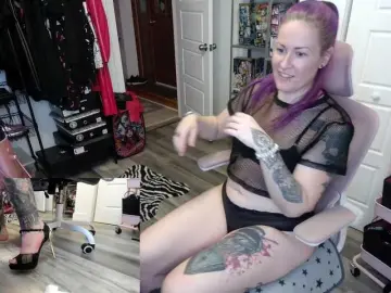 Bongacams Free Live Porn of gennyrock