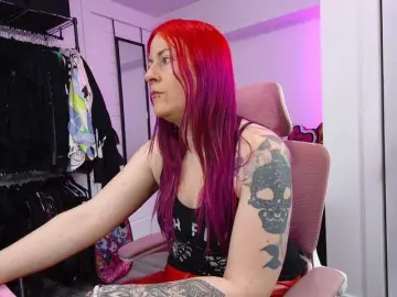 Bongacams Free Porn Cam of gennyrock