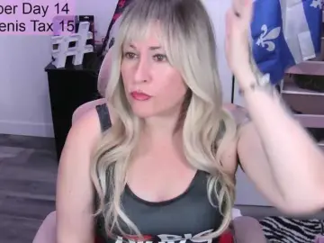 Bongacams Watch Live Sex Cams of gennyrock