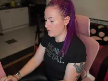 Bongacams Live Sex Cam of gennyrock