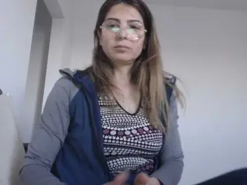 Privates for 90+ tokens milf cams