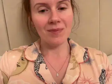 Pussyrubbing milf cams