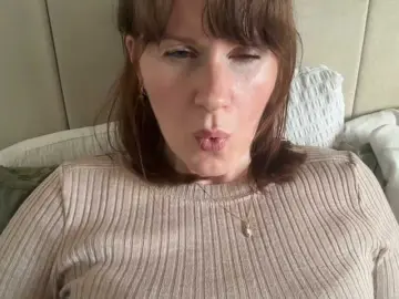 Bongacams Nude Webcam of REDHEADROSIE