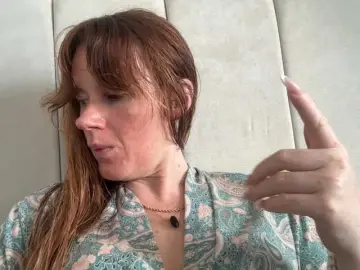 Bongacams Best Webcam of REDHEADROSIE