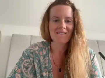Bongacams Best Webcam of REDHEADROSIE