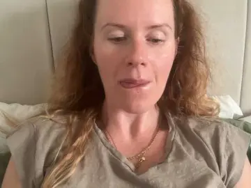Bongacams Sex Chat of REDHEADROSIE