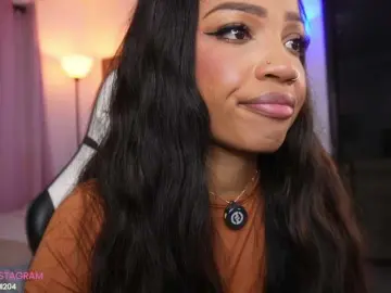 Bongacams Watch Live Sex Cams of Eimi-space