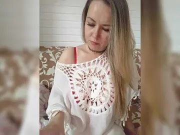 Bongacams Live Sex Cam of Stacy-meow1