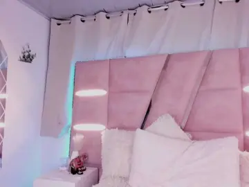 Bongacams Watch Live Sex Cams of Laurenbrithe