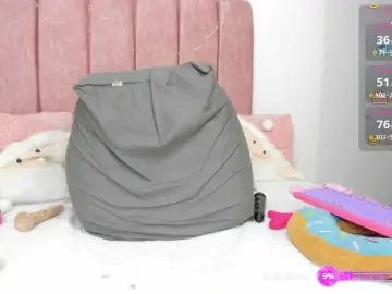 Bongacams Watch Live Sex Cams of Erin-