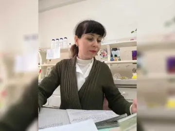 Bongacams Live Sex Cam of caroliiine